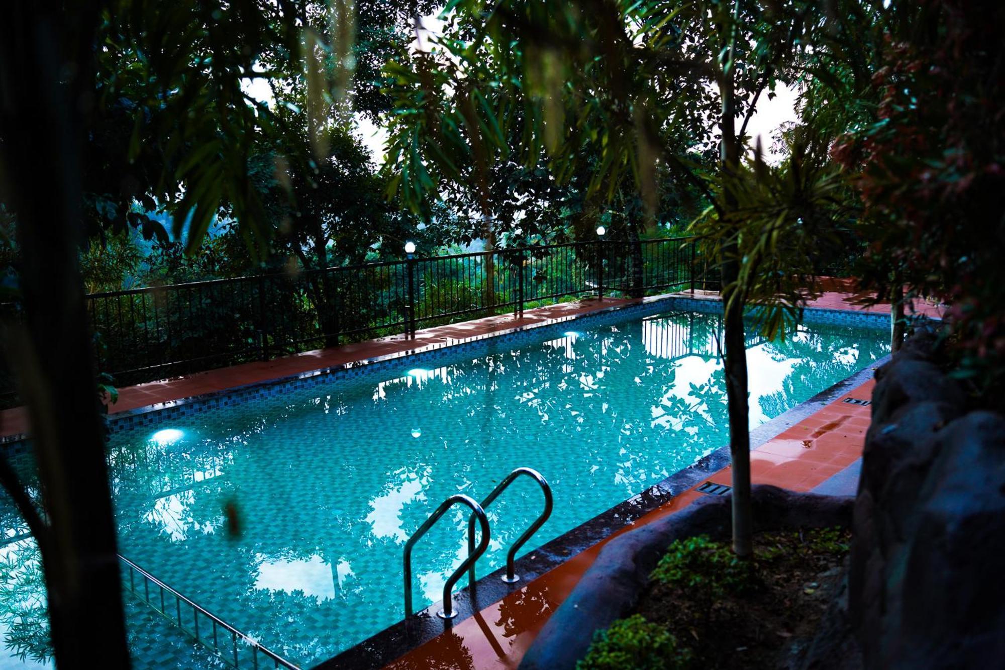 Space Rock Resort Kalpetta Exterior photo