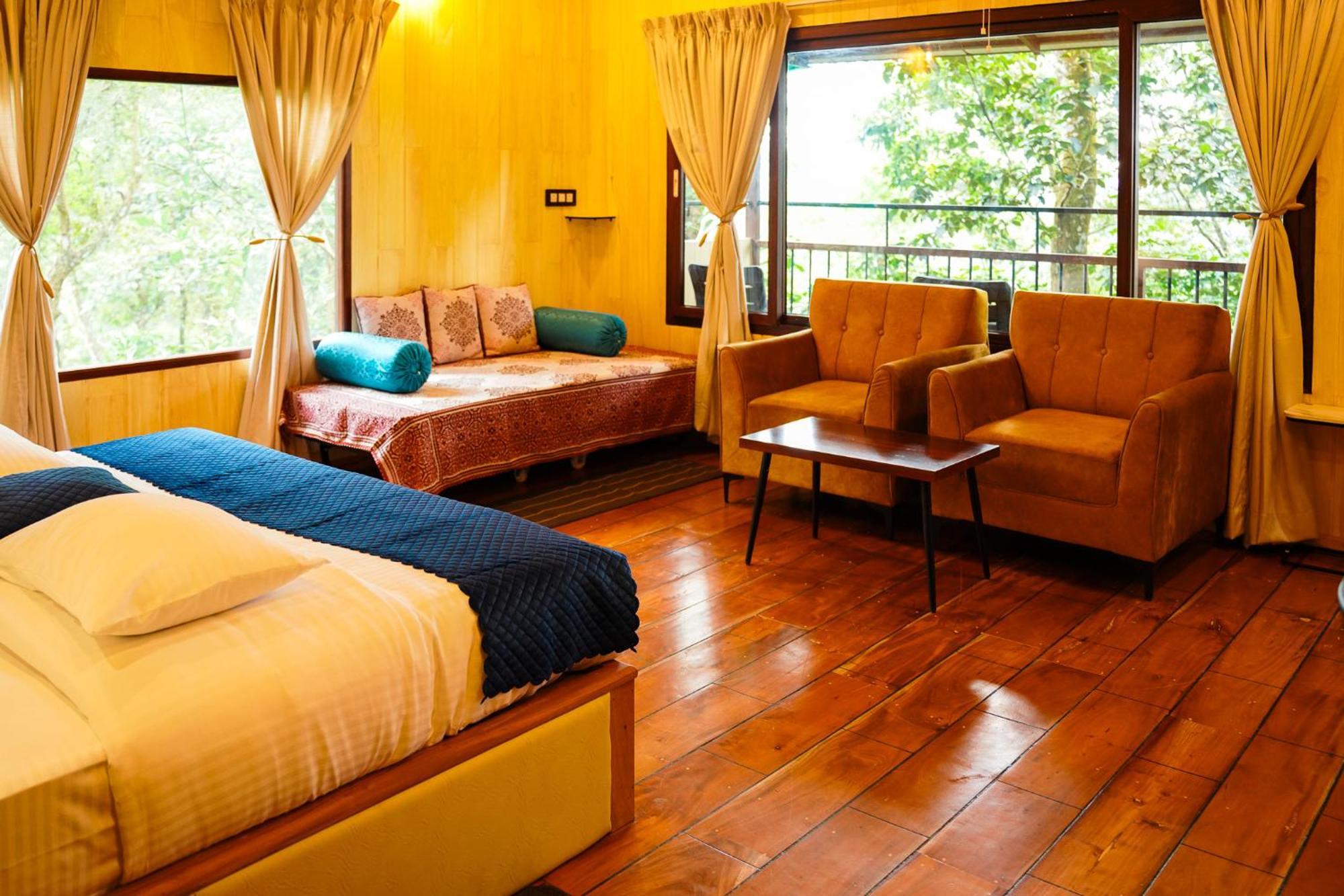 Space Rock Resort Kalpetta Exterior photo